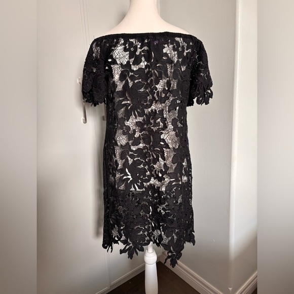 Black Off-Shoulder Flutter Sleeve Sheath Coverup Muche & Muchette - Picture 5 of 6